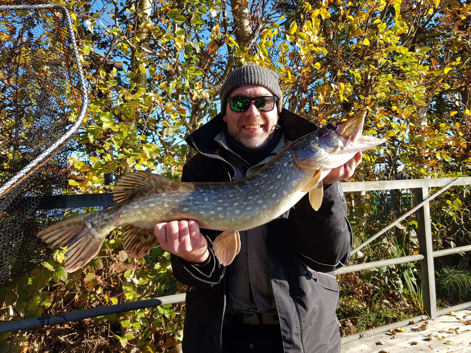 12c28afd-4bee-455e-8152-e7473c6a9c6c